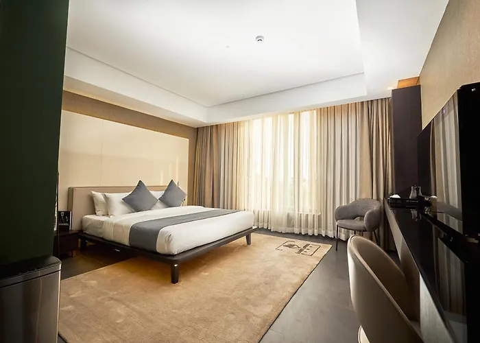 Louis Louvre Hotel Asaba Delta State